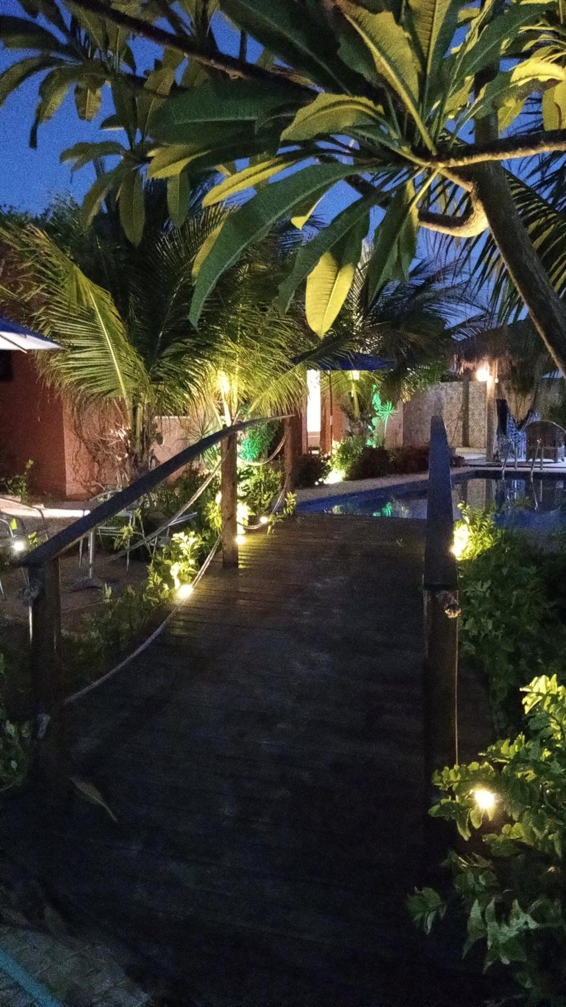 Pontal Hotel Fortim Buitenkant foto