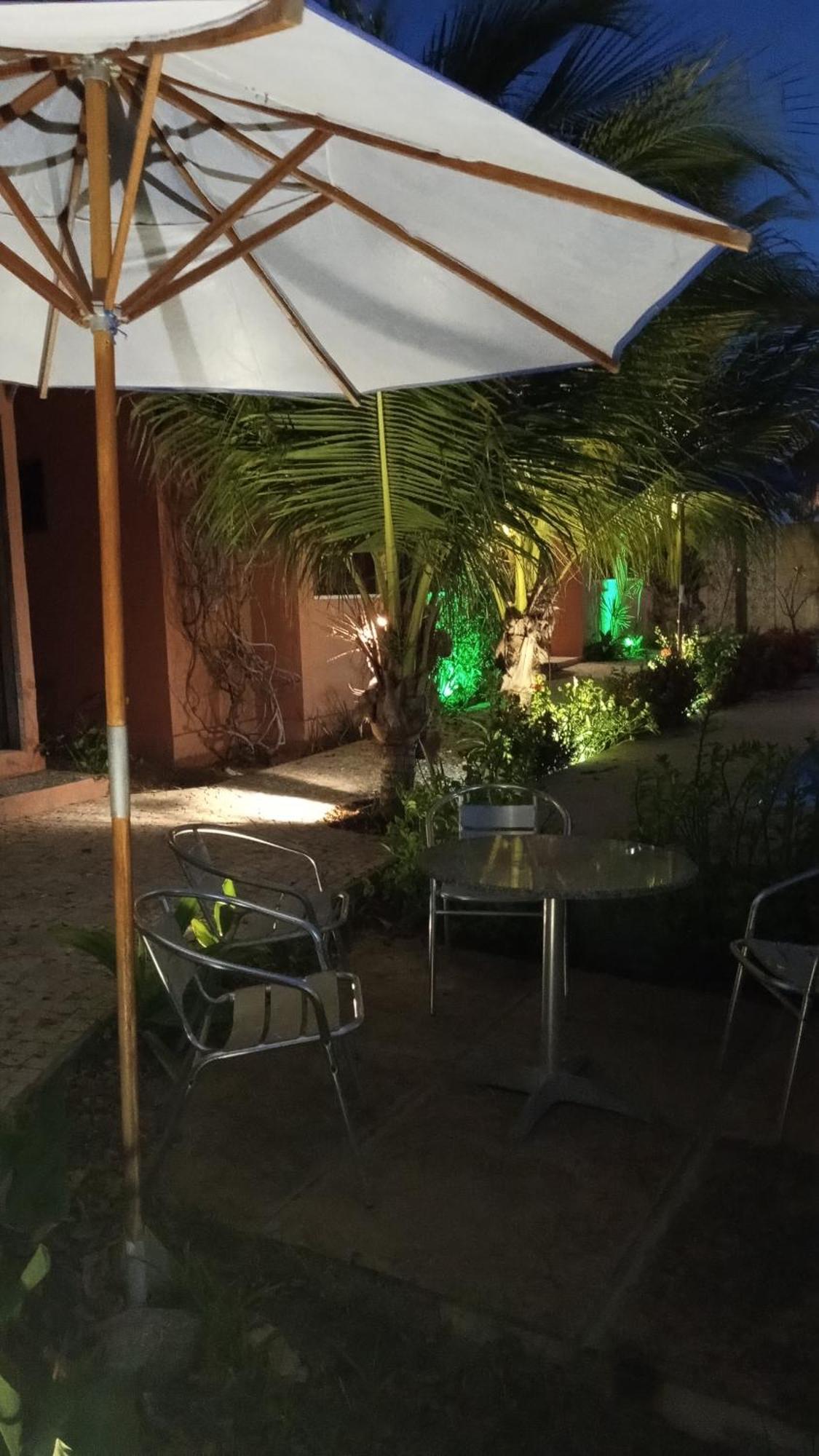 Pontal Hotel Fortim Buitenkant foto